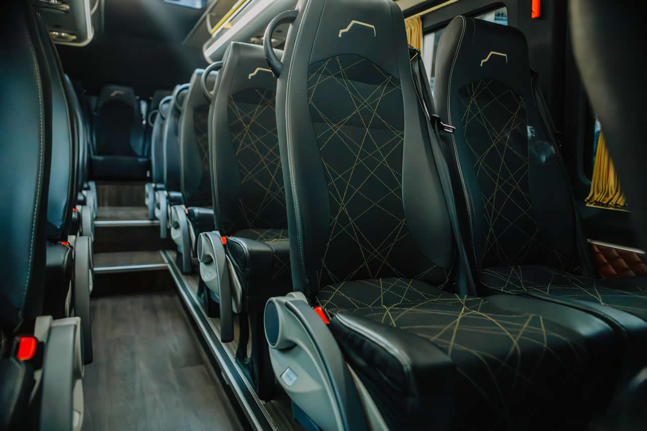 Оренда автобуса для групи Харків - Замовити автобус для групи