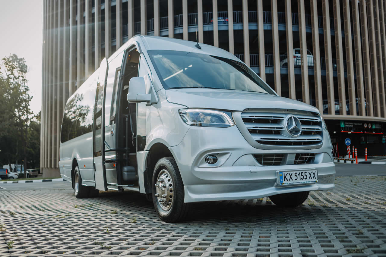 Орендувати автобус для групи - Замовлення автобуса Харків