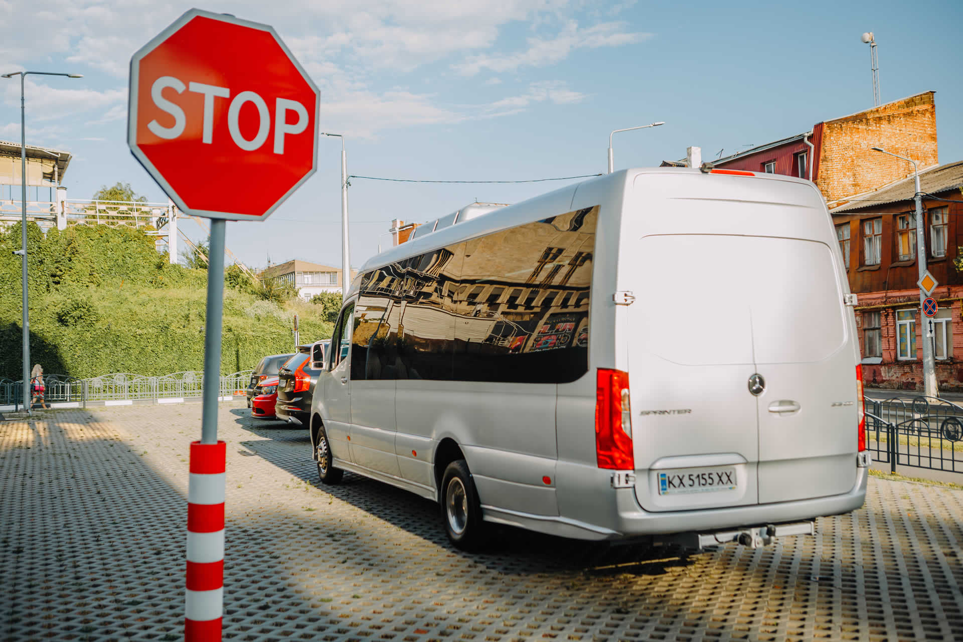 Арендовать автобус Харьков - ХарьковБус